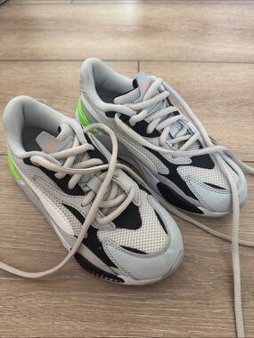 New PUMA Kids Grey and Black Athletic Sneakers with Neon Green Accent Size 1